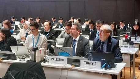 البعثة الدائمة لتونس بجينيف تؤكد التزام تونس بالمبادئ الكونيّة لحماية اللاجئين ورفضها للتوطين المُبطن للمهاجرين غير النظاميين