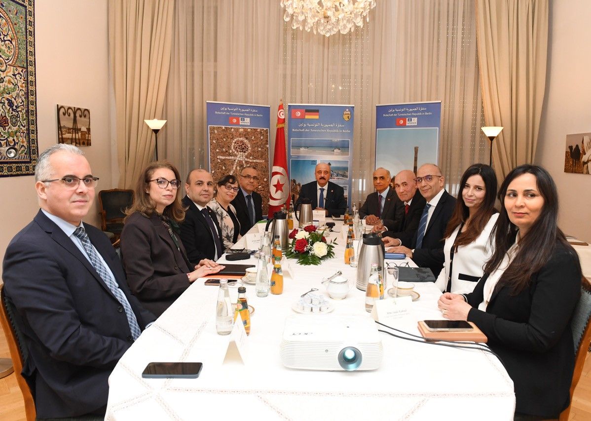 وزير الشؤون الخارجيّة يلتقي رؤساء بعثات قنصليّة في المانيا وممثّلي وكالة النهوض بالاستثمار الخارجي