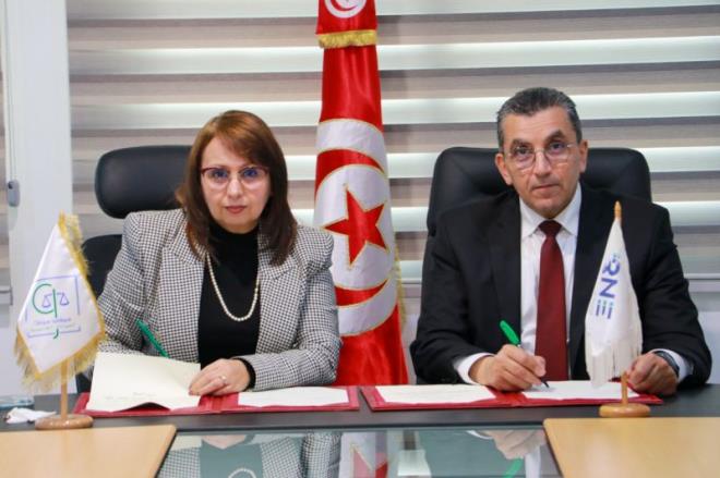 إتفاقية تعاون بين السجل الوطني للمؤسسات والعيادة القانونية للتّجديد البيداغوجيّ