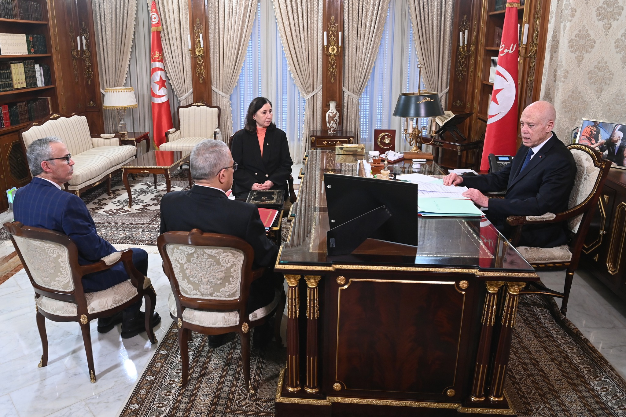 رئيس الجمهورية يشدد على وجوب اعتماد تصوّر جديد لمنظومة الضمان الاجتماعي والتغطية الصحيّة بما يكرّس العدالة والإنصاف