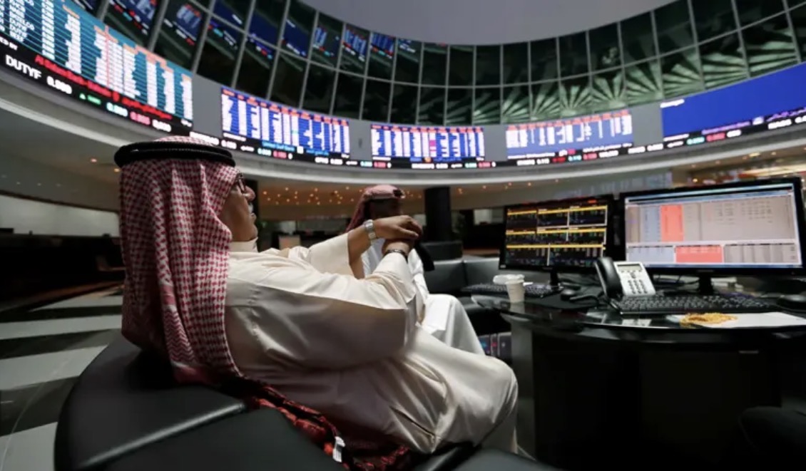 بورصات الخليج تتراجع مع تزايد حذر المستثمرين بسبب التوتر في المنطقة