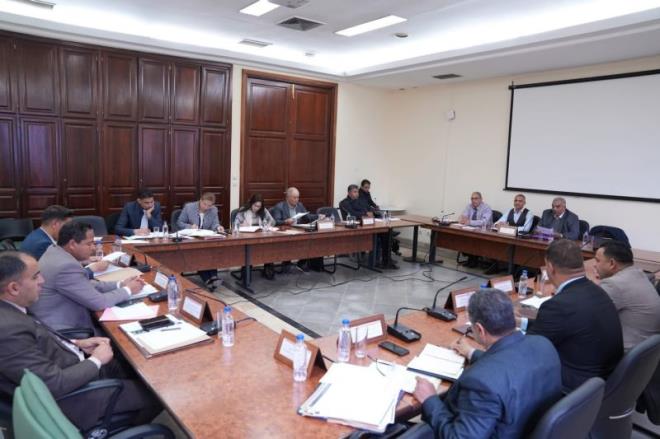 لجنة الدفاع والأمن تستمع إلى ممثلين عن "جمعية أمل واستشراف لمتقاعدي الأمن التونسي"