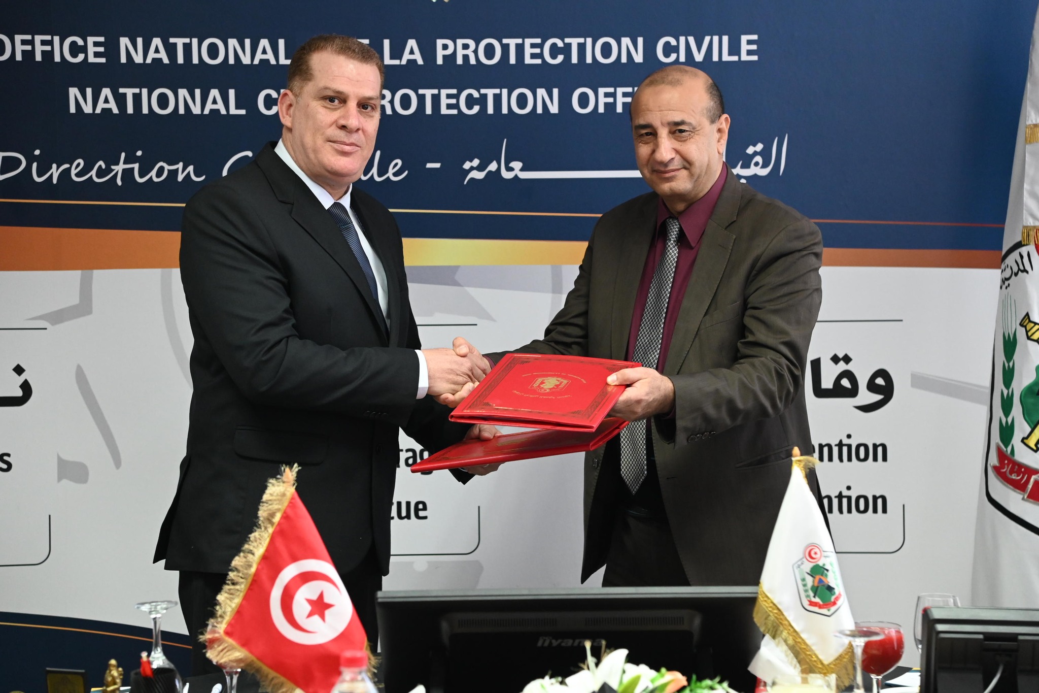 توقيع اتفاقية إطار للتعاون بين المجمع الكيميائي التونسي والديوان الوطني للحماية المدنية.