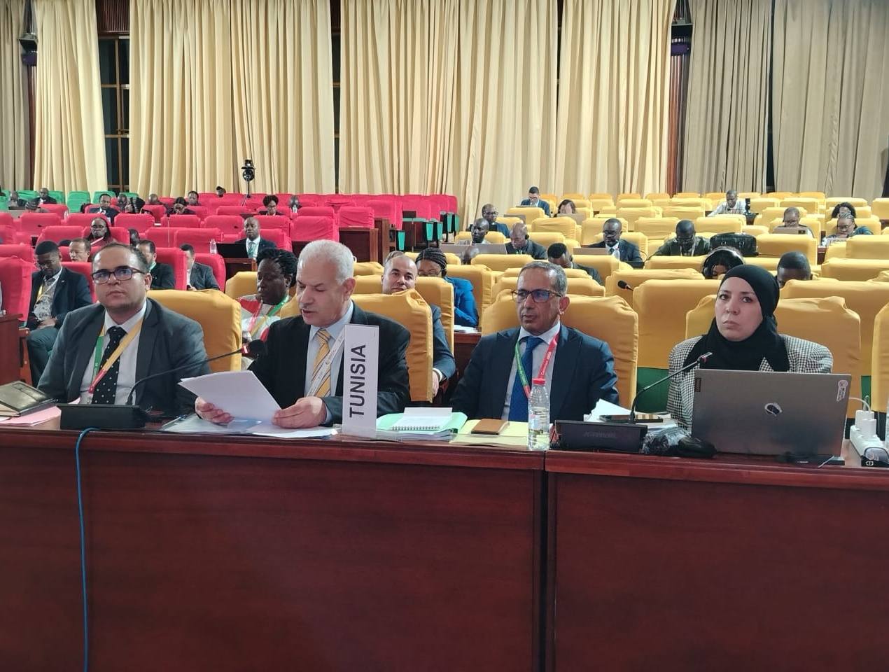 وزير التجارة يترأس الوفد التونسي في الافتتاح الرسمي للمؤتمر الوزاري 14 للمنظمة العالمية للتجارة