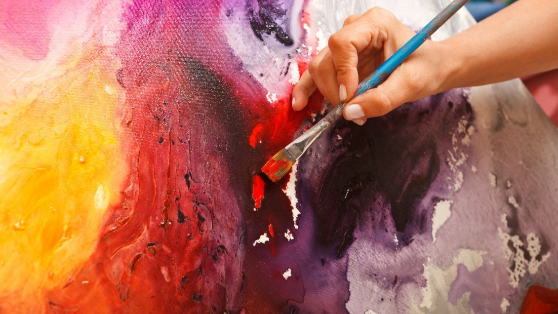 اليوم: اختتام الدورة الخامسة للمسابقة الوطنية لنوادي الفنون التشكيلية بدور الثقافة والمركبات الثقافية