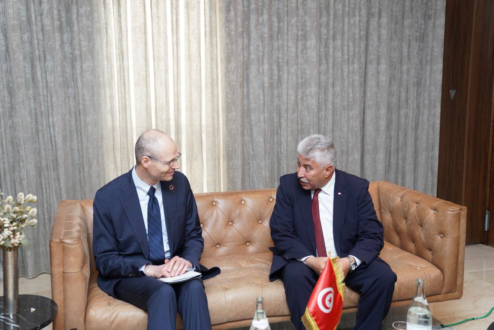 وزير التشغيل يبحث مع مدير عام شبكة ’’اليونسكو يونيفوك’’ آفاق تطوير المنظومة الوطنية للتكوين المهني