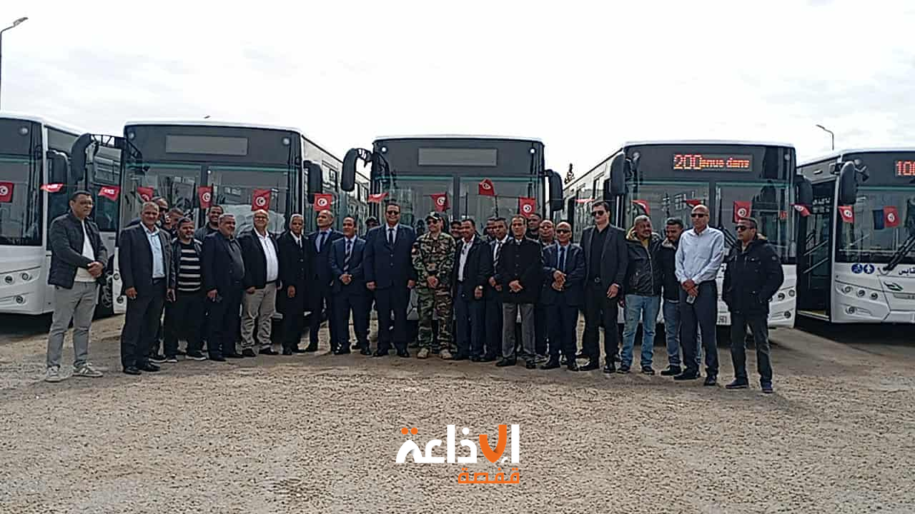 تعزيز الشركة الجهوية للنقل بقبلي بـــ 9 حافلات مزدوجة جديدة ستخصص للنقل المدرسي والجامعي