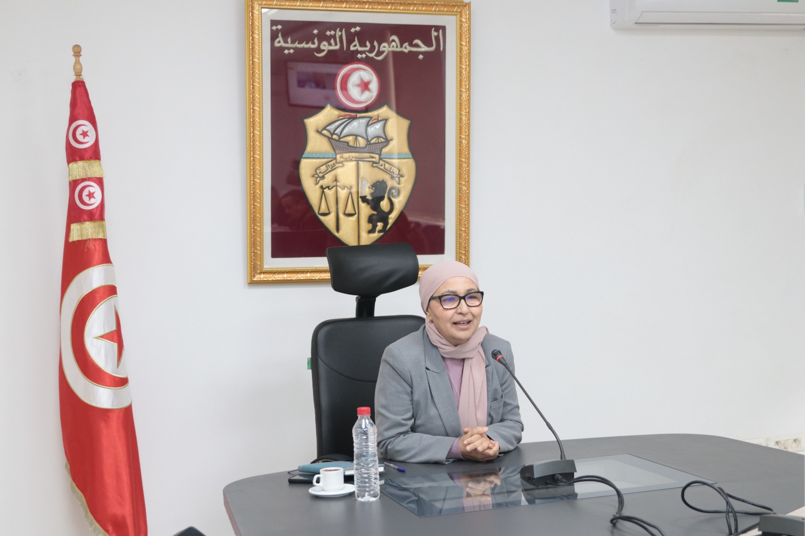 وزيرة الأسرة تعقد جلسة عمل عن بعد حول تقدّم إنجاز عدد من المشاريع القطاعيّة بولاية مدنين