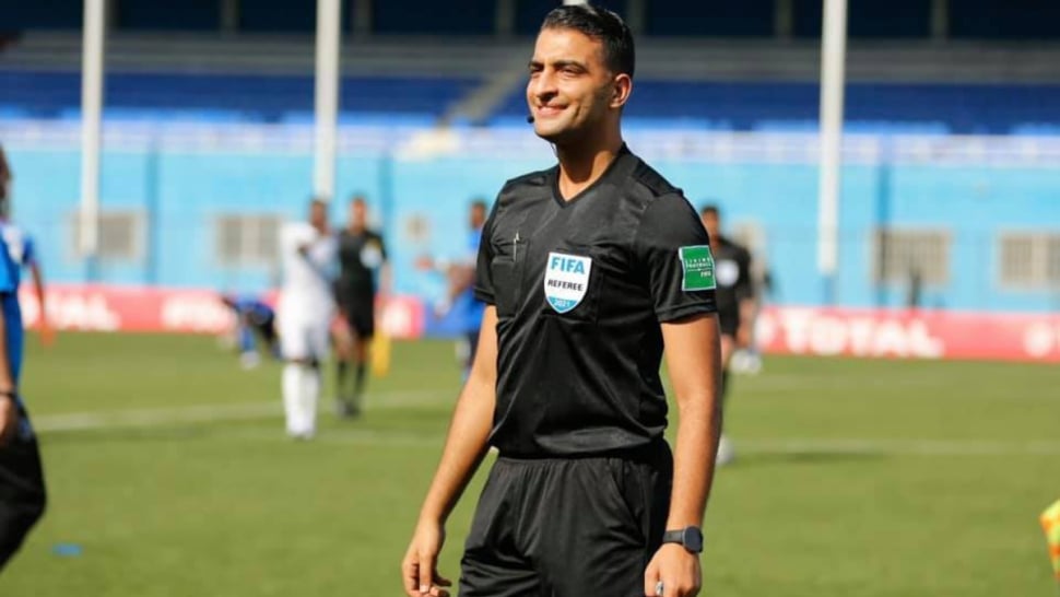 كأس رابطة أبطال إفريقيا (ذهاب نصف النهائي): هيثم قيراط حكم "الفار" في مباراة الجيش الملكي ونهضة بركان