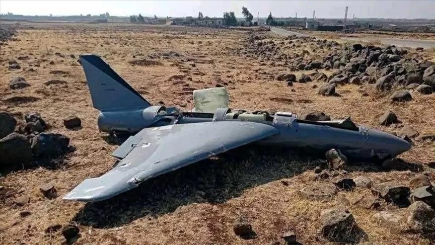 الدفاع الإماراتية تعلن التعامل مع 5 صواريخ باليستية و35 طائرة مسيرة