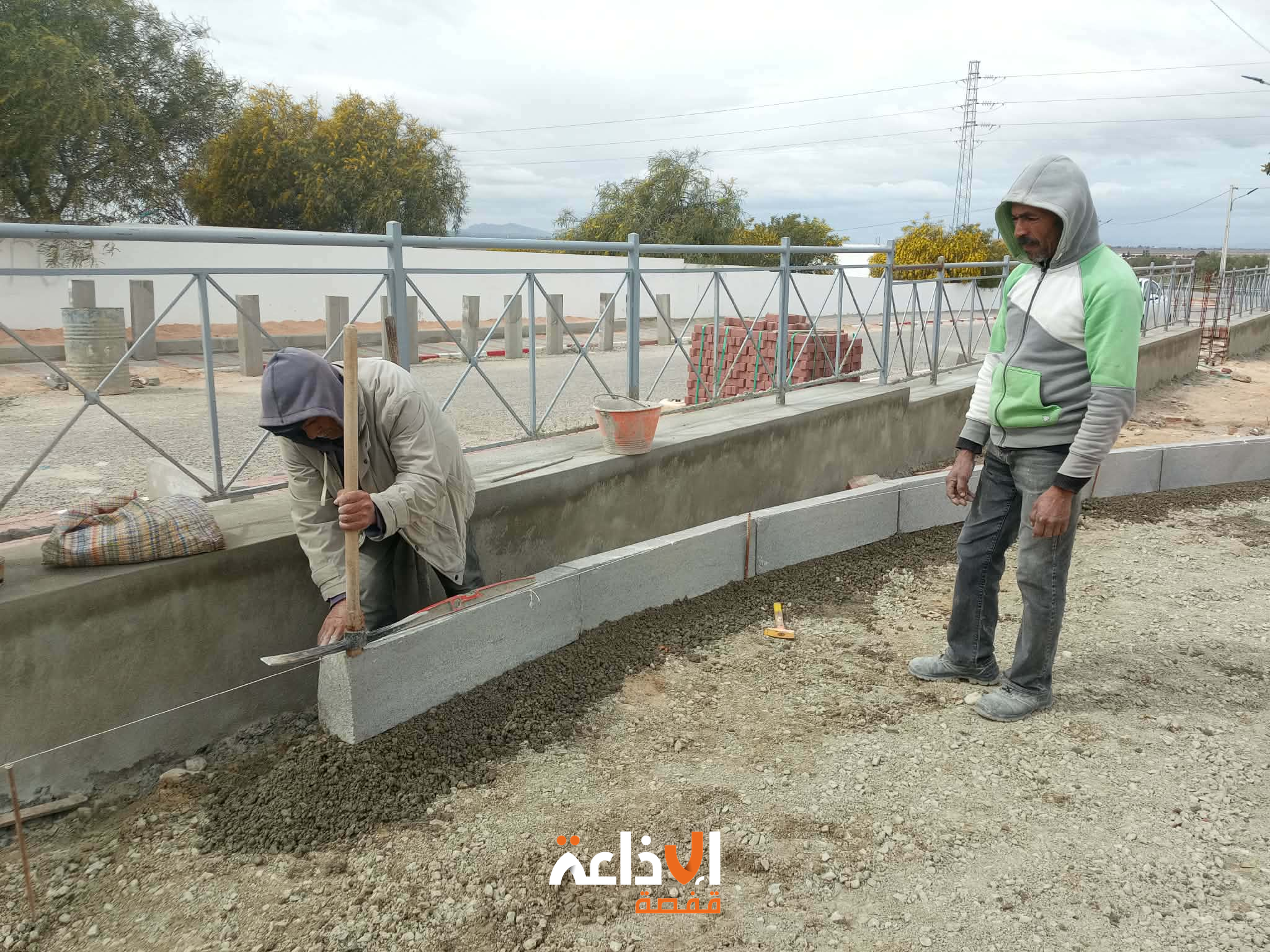 سيدي بوزيد: متابعة تقدم مشاريع “مشاركة فاعلة” مع دعم مرتقب لمجهودات النظافة بالبلديات