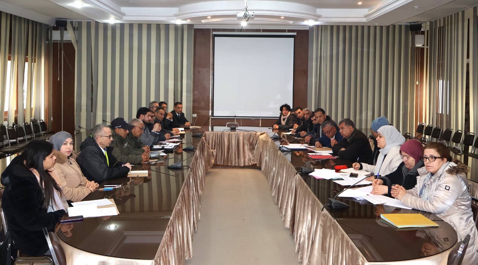 سليانة:متابعة اشكاليات المجامع  المائية واقرار اجراءات لتجاوزها 