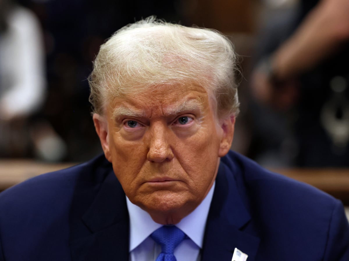 ترامب يحذر : سنتفتح "أبواب الجحيم" على إيران ما لم تتوصل إلى اتفاق