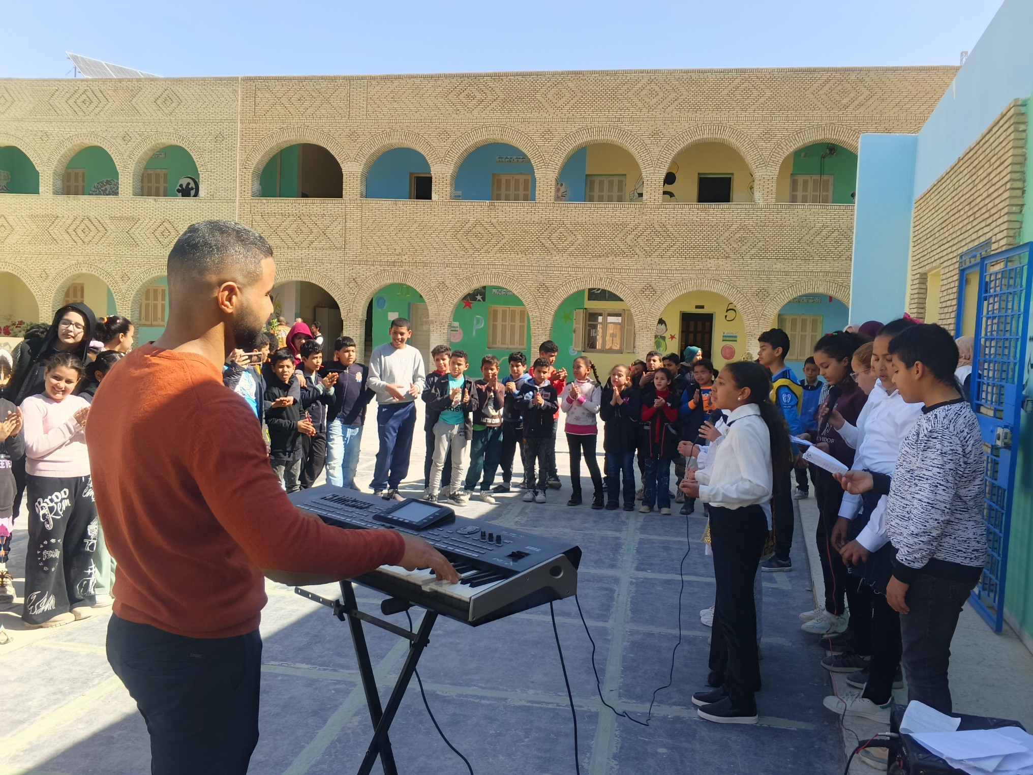 توزر: تظاهرة بيئية بالمدرسة الابتدائية الشابية تتضمن ورشات ومسابقات للتلاميذ