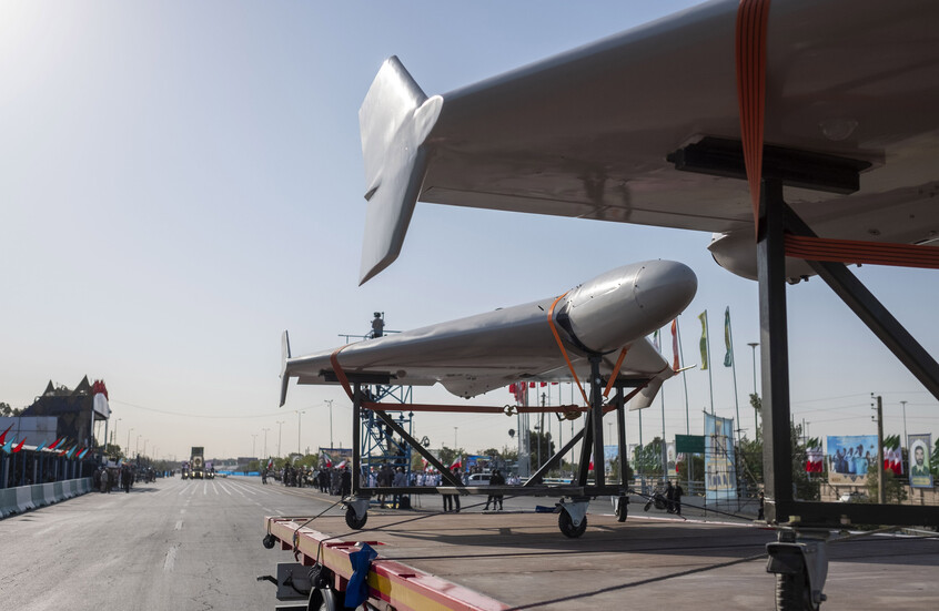 الجيش الإيراني: تم استهداف قاعدة أميركية في جزيرة بوبيان في الكويت بالطائرات المسيرة.