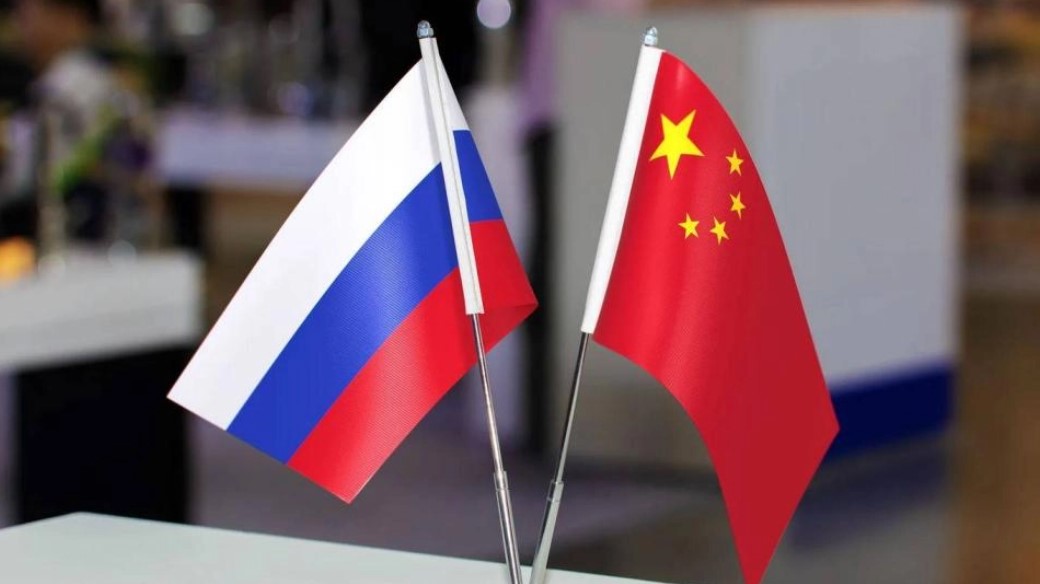 الصين: مستعدون للتعاون مع روسيا لتهدئة الأوضاع بالشرق الأوسط
