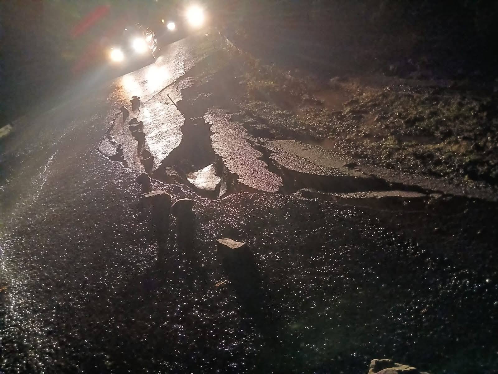 جندوبة: تواصل التدخلات لاصلاح الانزلاقات الأرضية التي خلفتها الأمطار الأخيرة