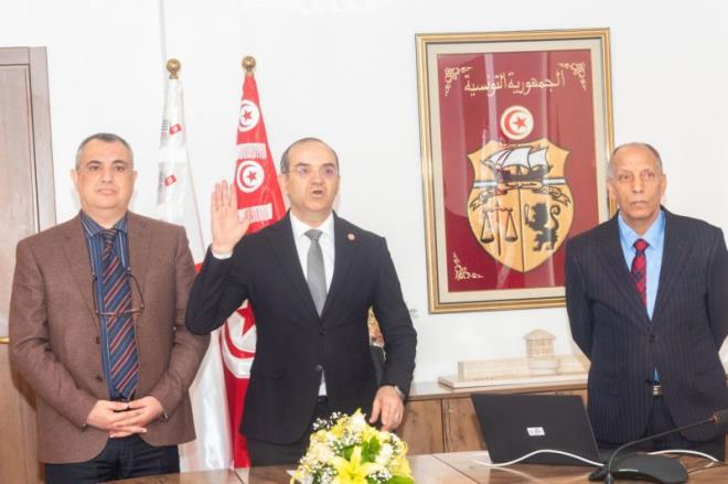 رئيس هيئة الانتخابات يشرف على مراسم أداء اليمين الخاصة بأعضاء مكاتب التحيين والتعريف بالإمضاء على التزكيات