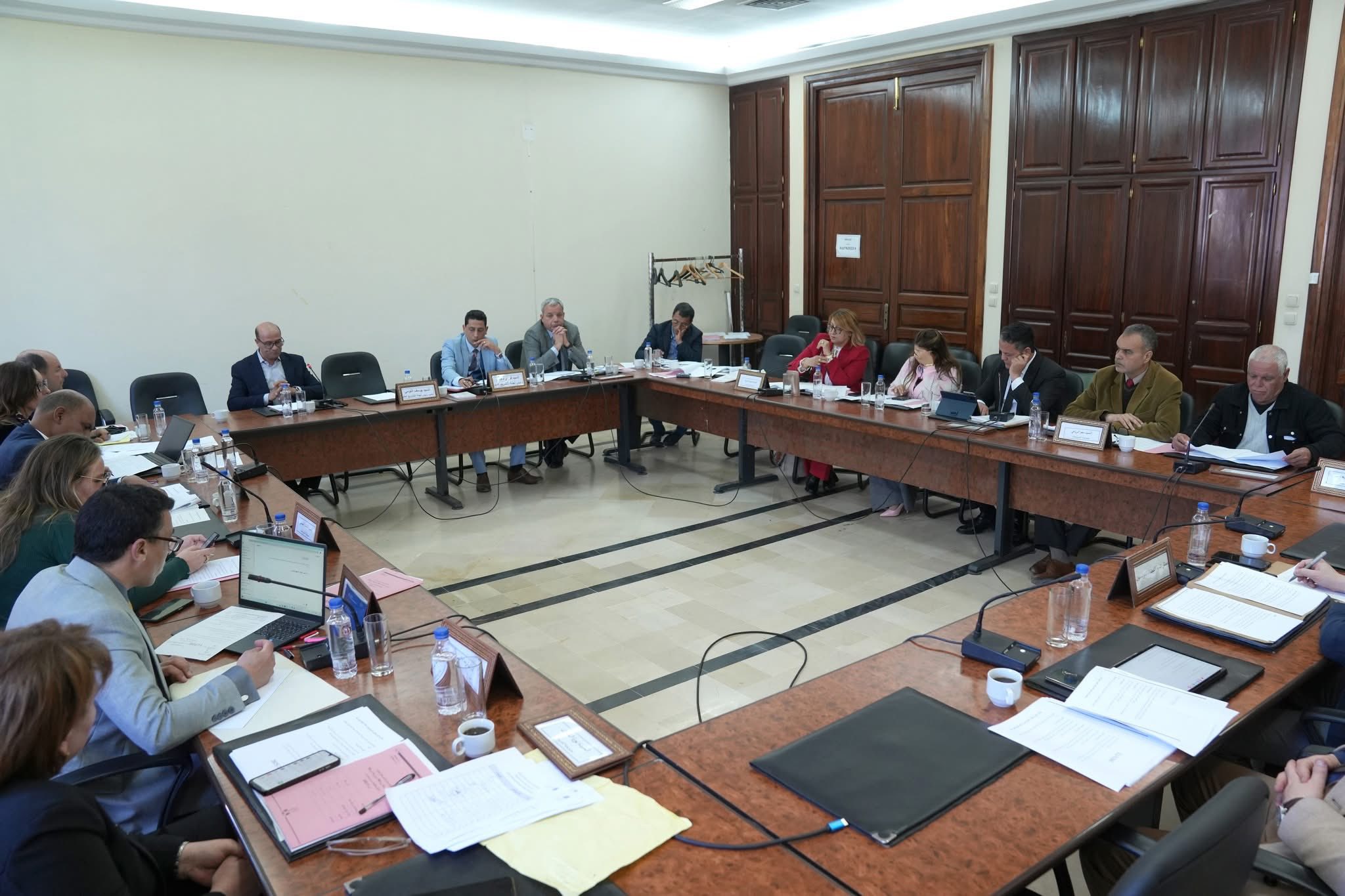 ممثلون عن نقابة القضاة يؤكدون أن معالجة ظاهرة المخدرات تستوجب اعتماد مقاربة شاملة