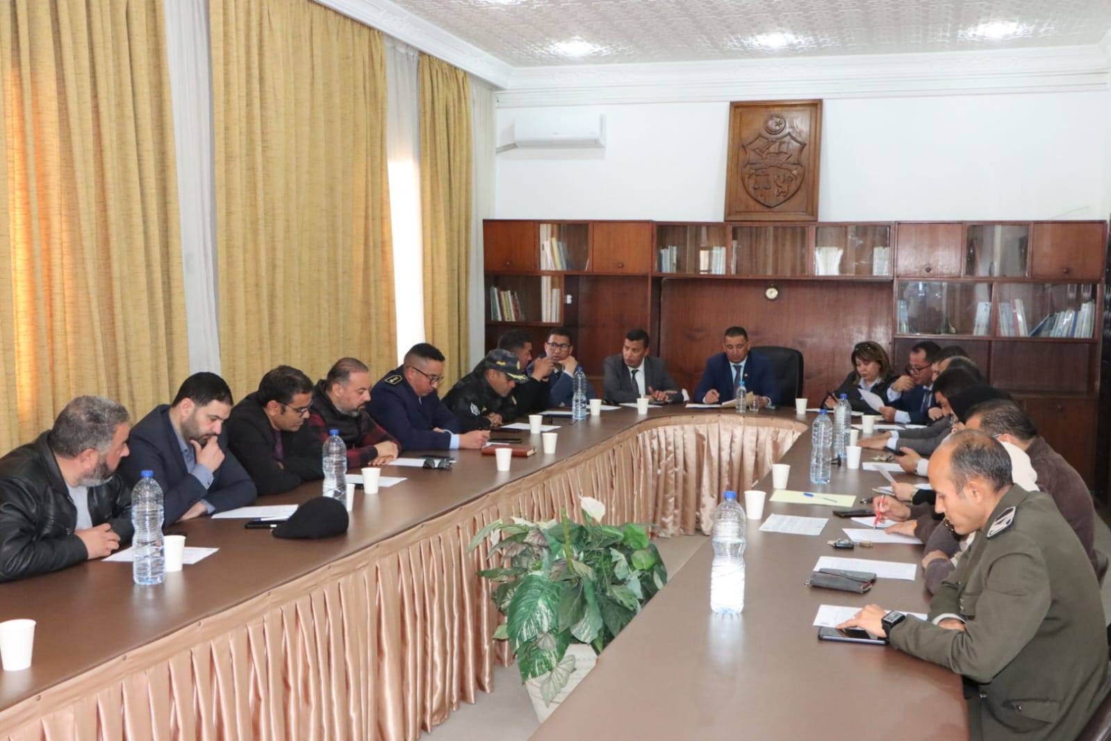 المنستير: ضبط الاستعدادات التنظيمية والأمنية لمباراة الاتحاد الرياضي المنستيري والنادي الإفريقي.