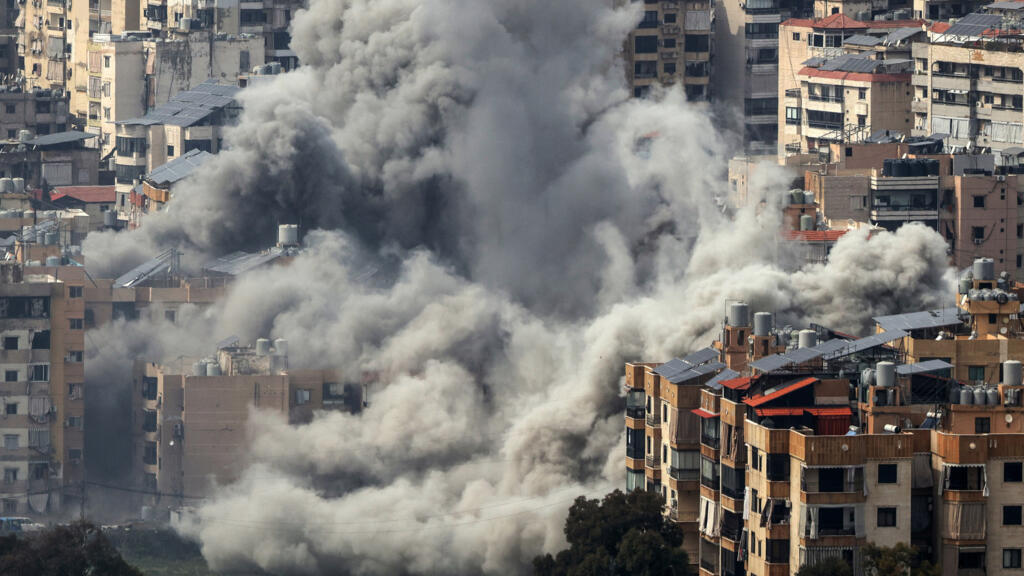 ارتفاع عدد ضحايا الغارات الصهيونية على لبنان إلى 1530 شهيدا