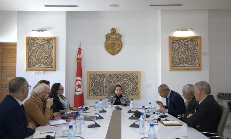 متابعة الاستعدادات الأخيرة الخاصّة بتنظيم معرض تونس الدولي للكتاب