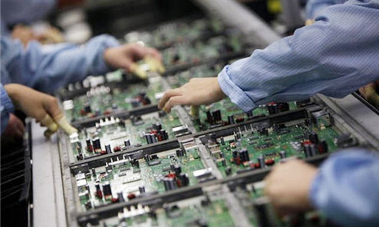 الجمعة 10 أفريل ... توقيع ميثاق التنافسية للنهوض بقطاع الصناعات الإلكترونية في أفق سنة 2030