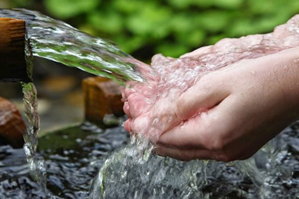 جندوبة: دخول مشروع تزويد 720عائلة بعمادة الشواولة بالماء الصالح للشراب حيز التنفيذ 