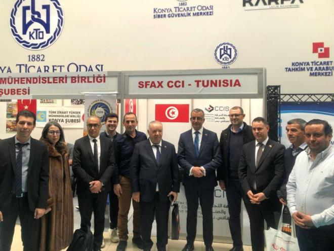 جلسة عمل تونسية تركية للتباحث حول فرص إقامة مشاريع تعاون وشراكة في قطاعي الصناعة والفلاحة