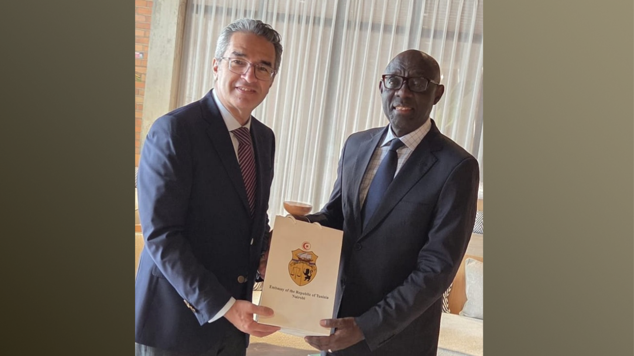 بحث فرص التعاون التجاري والشراكة الاستثمارية بين تونس ورواندا