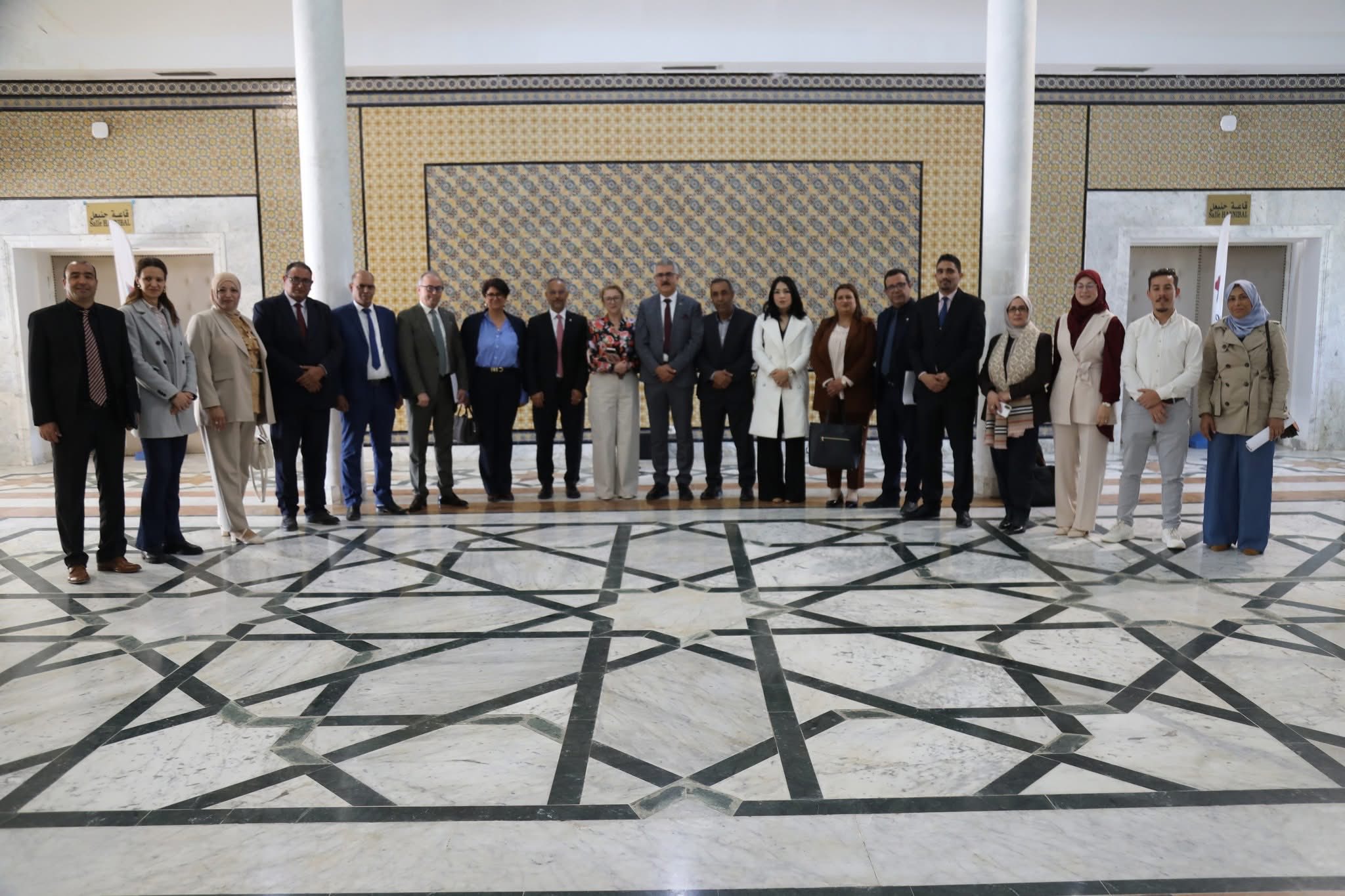 اعضاء لـجنة تنظيم الإدارة يؤدون زيارة ميدانية إلى القطب التكنولوجي "تونس للأقطاب التكنولوجية الذكية" بالغزالة.