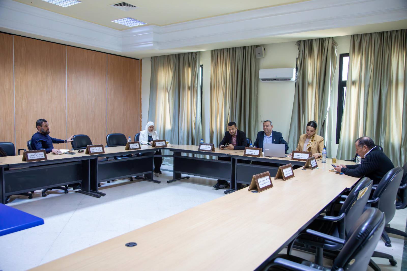 لجنة المالية والميزانية تعقد اجتماعا لضبط رزنامة عملها خلال الفترة القادمة.