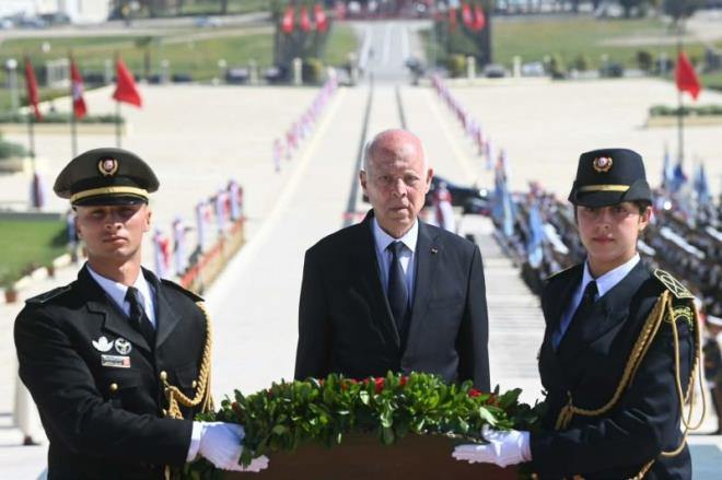 رئيس الجمهورية يشرف بالسيجومي على موكب إحياء الذكرى ال88 لعيد الشهداء.