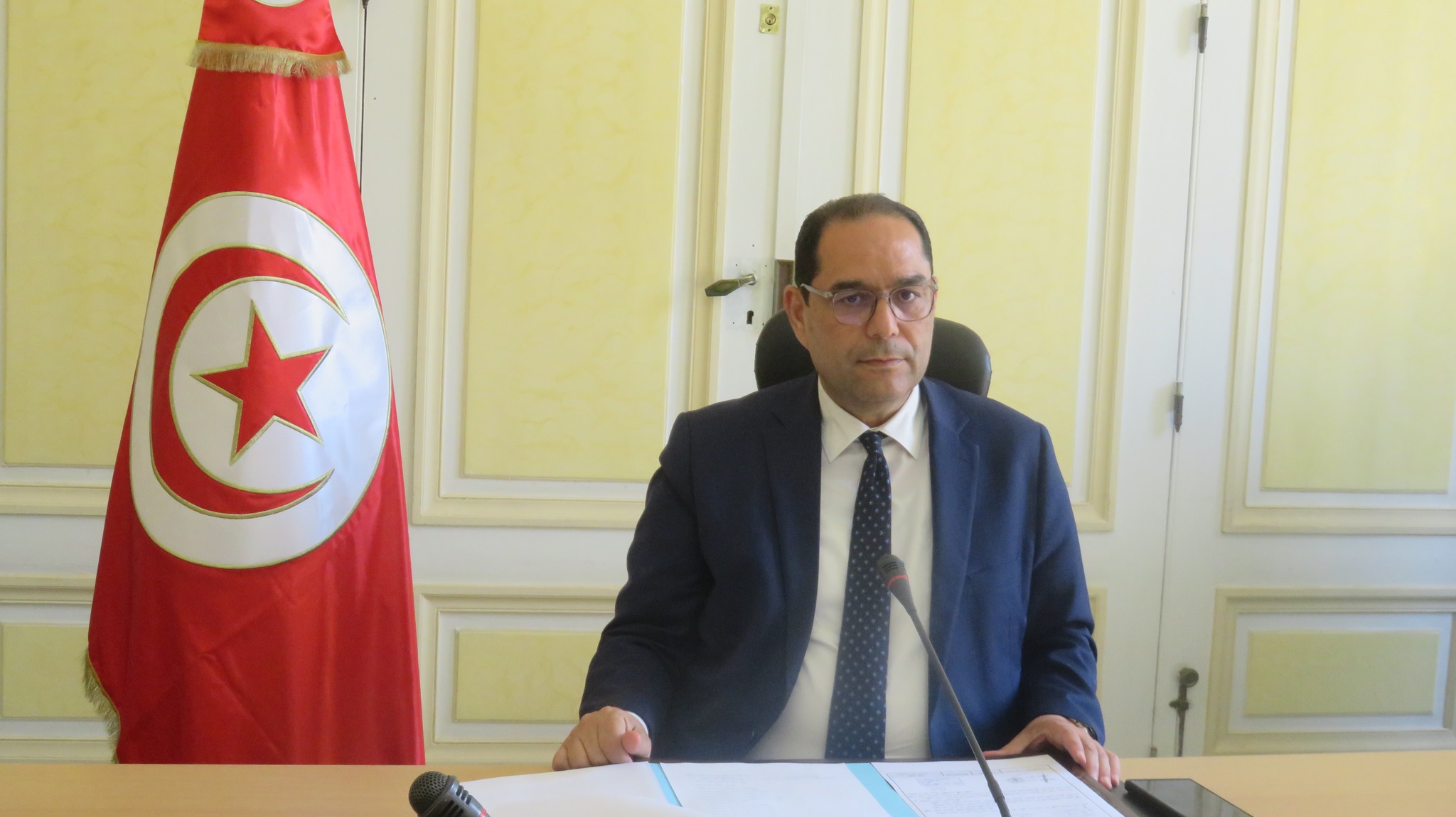 جلسة عمل في مقر ولاية تونس للاستعداد للموسم الصيفي والسياحي لسنة 2026