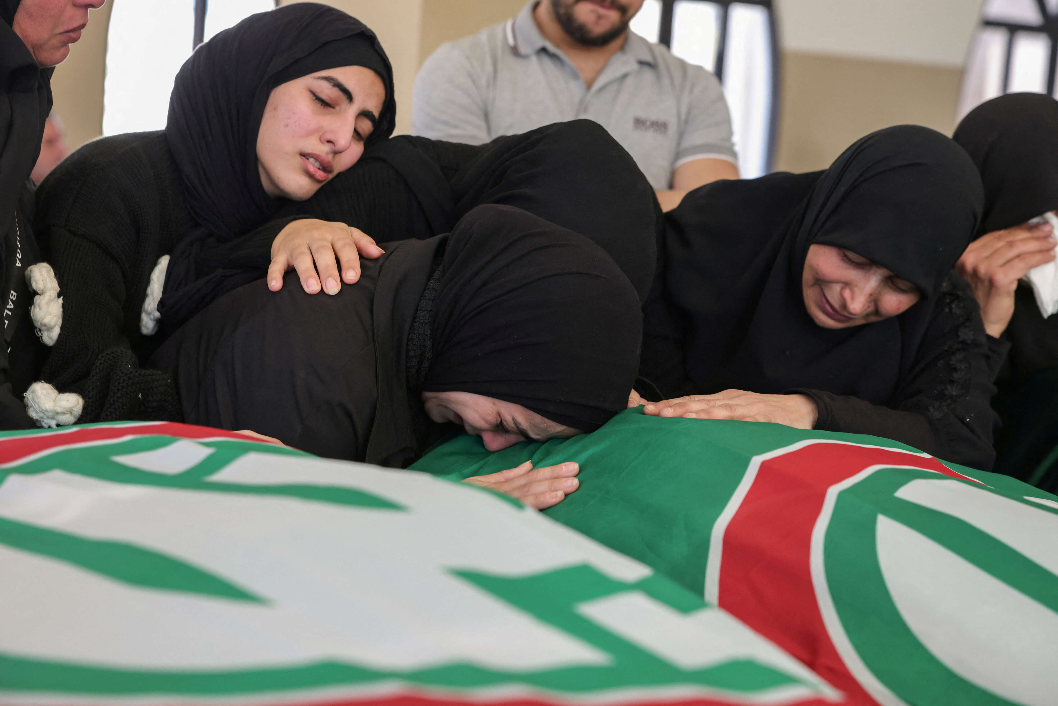 ارتفاع حصيلة ضحايا العدوان الصهيوني على لبنان إلى 1953 شهيدا و 6303 مصابين