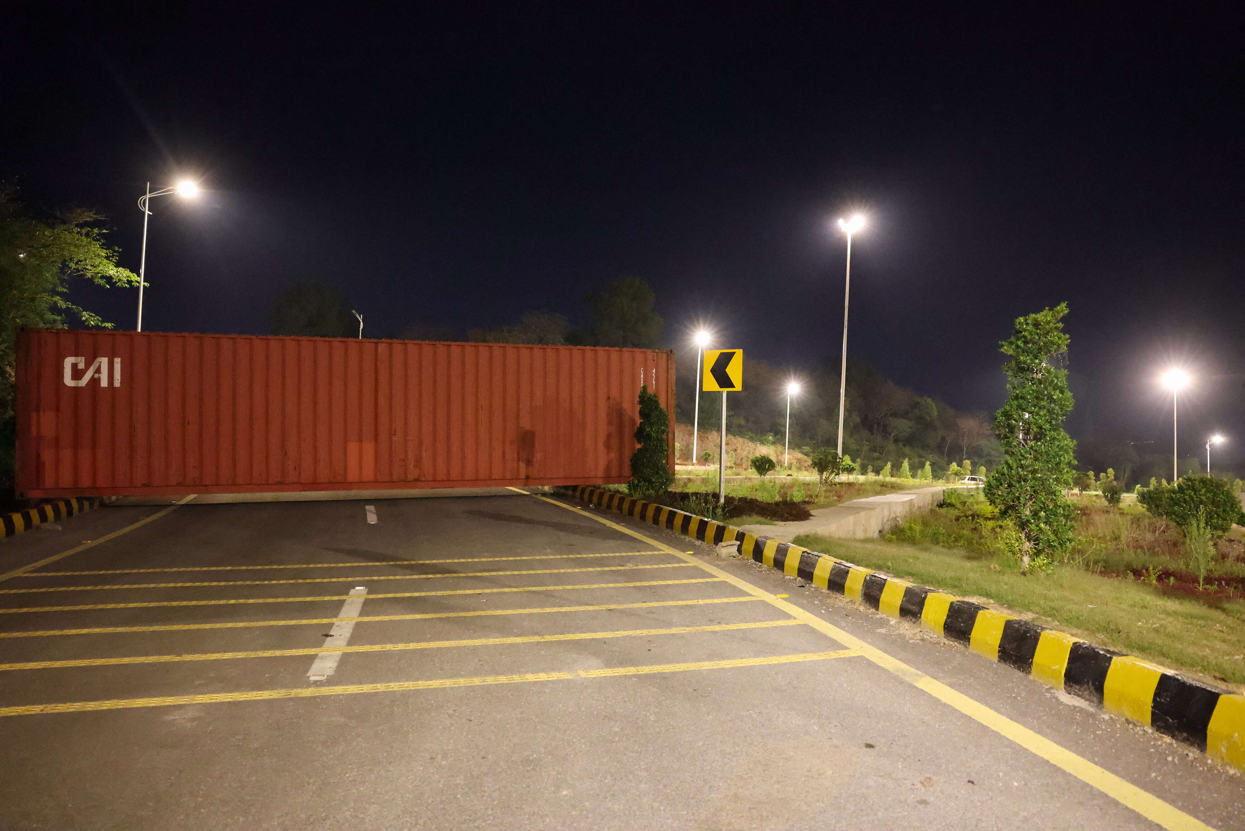 إيران: وصول وفد برئاسة قاليباف إلى إسلام اباد لإجراء محادثات مع الولايات المتحدة