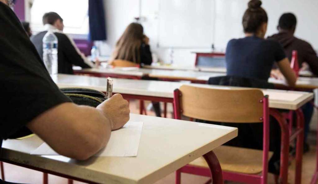 Éducation : calendrier du troisième trimestre et allègement du contrôle en mathématiques