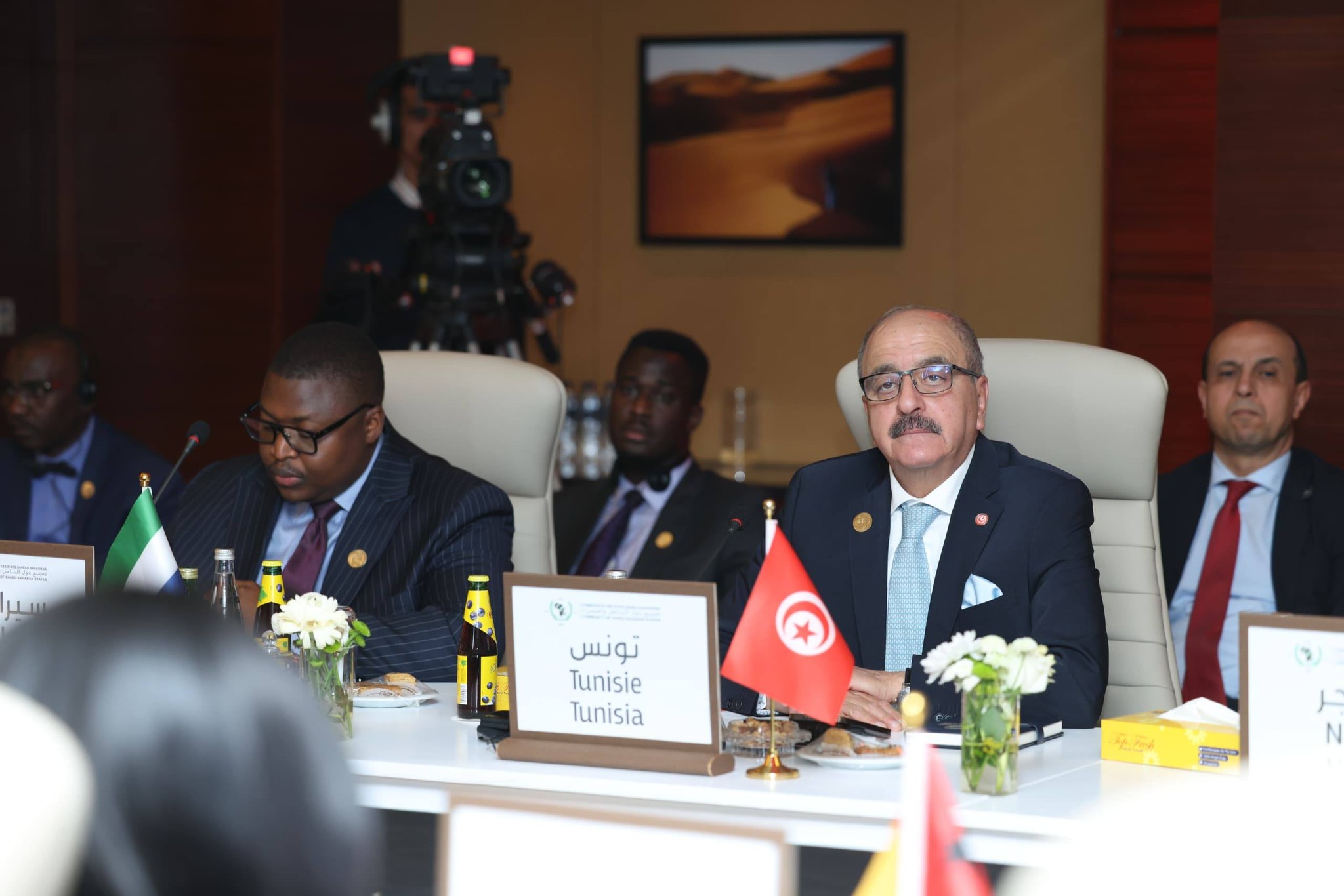 وزير الخارجية يدعو الدول الأعضاء في تجمع الساحل والصحراء إلى بذل جهود مشتركة ومتناسقة لتنشيط التجمع وتفعيل دوره