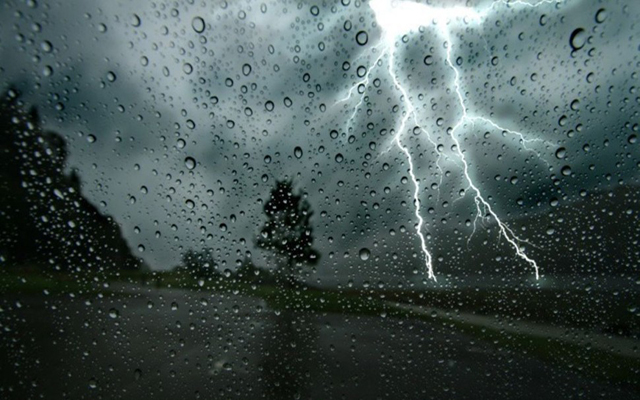 أمطار متفرقة ومؤقتا رعدية بالشمال والوسط ومحليا الجنوب اليوم الثلاثاء