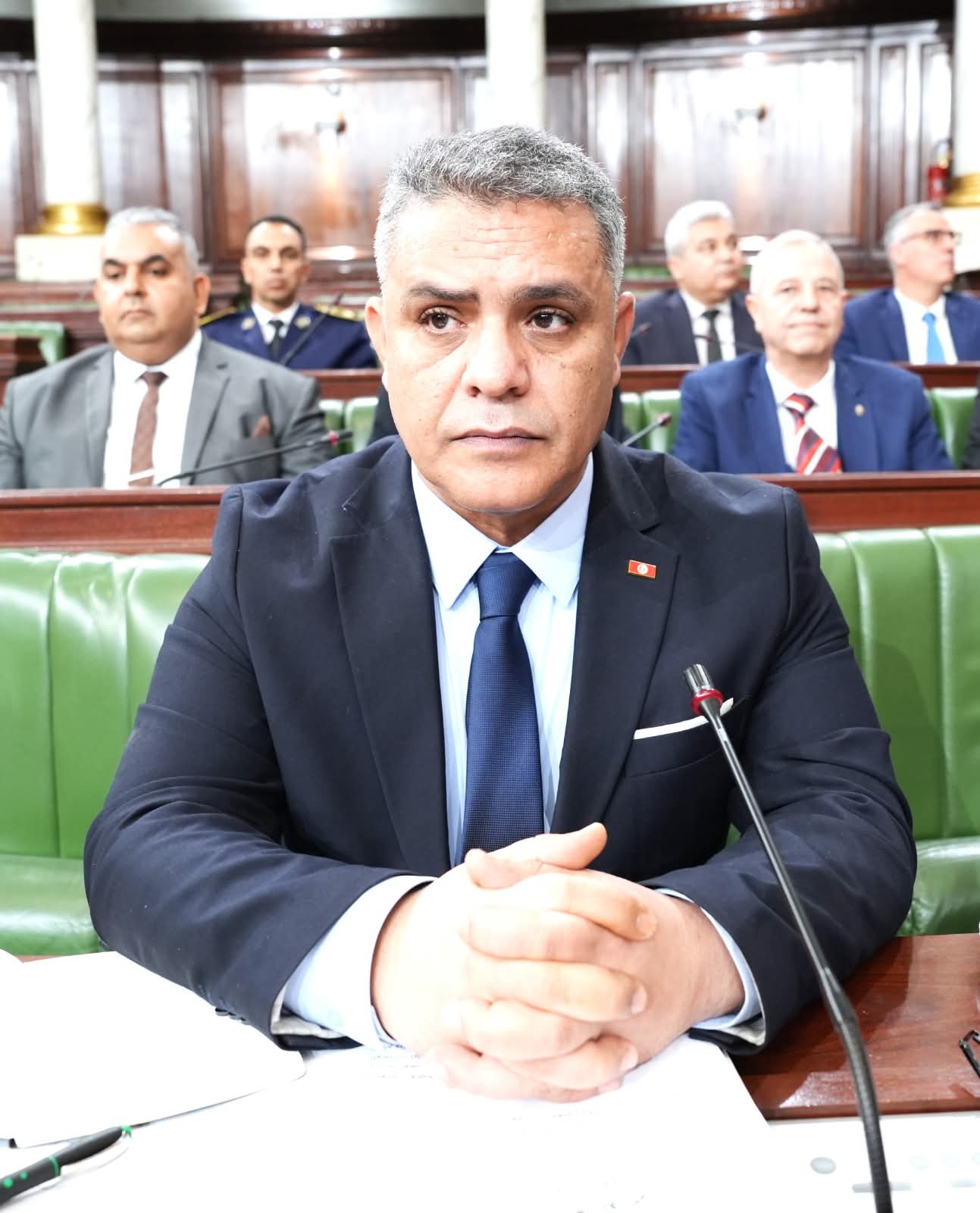 وزير الداخلية في جلسة البرلمان : "الأمني ليس فوق القانون ولا يوجد تمييز للأمنيين ومن يخطئ يتحمل مسؤوليته"