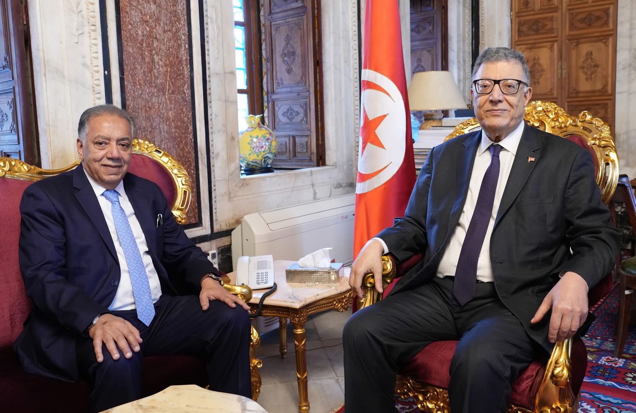 برلمان: بودربالة يستقبل رئيس لجنة الشؤون الافريقية بمجلس النواب المصري