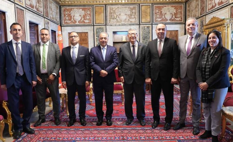   رئيس البرلمان يستقبل رئيس لجنة الشؤون الافريقية بمجلس النواب المصري