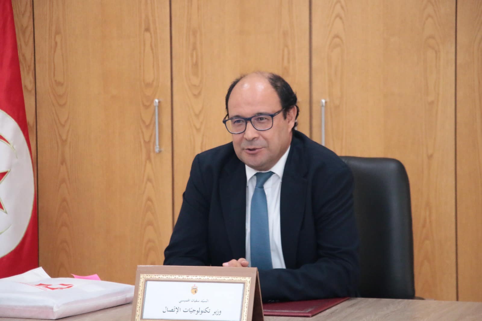 وزير تكنولوجيات الاتصال يعلن عن برامج لتحسين البنية التحتية للاتصالات بباجة