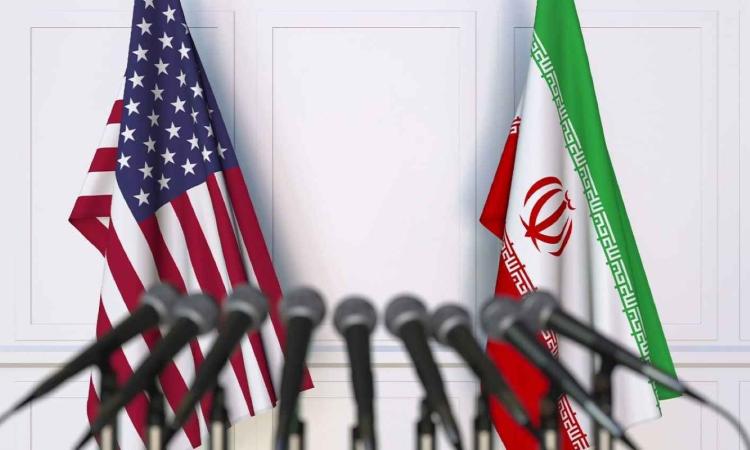 الصين تطالب الولايات المتحدة وإيران بالعودة إلى طاولة المفاوضات