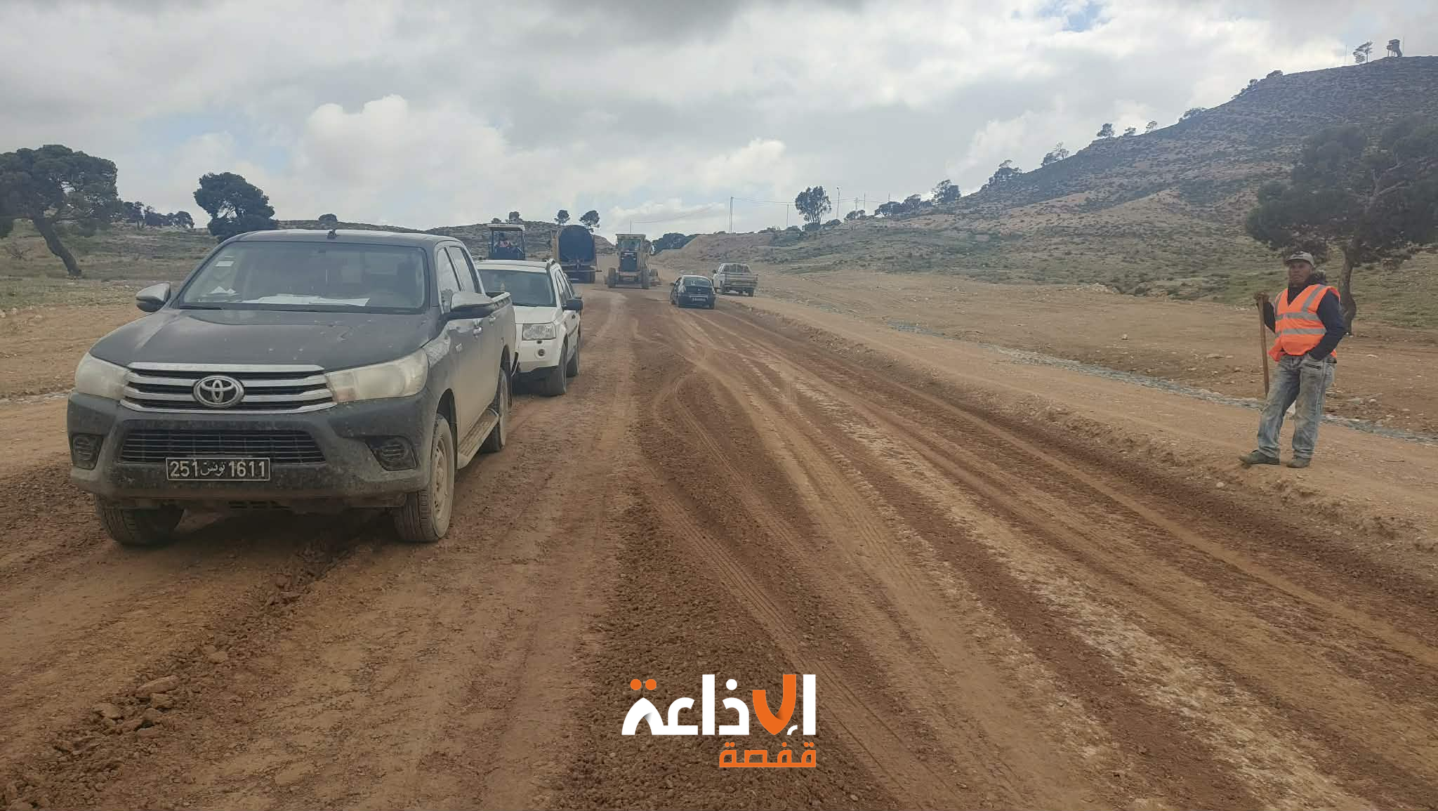 القصرين: انطلاق تهيئة 47 كلم من المسالك الفلاحية ضمن الرواق الاقتصادي الرابط بين ولايات القصرين وسيدي بوزيد وصفاقس