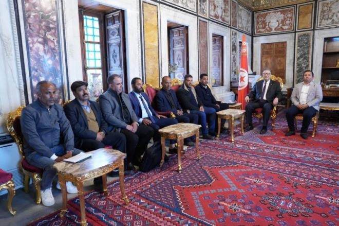 أعضاء المجلس المحلّي بالرّقاب يدعون في لقائهم مع بودربالة إلى تذليل الصعوبات أمامهم لتسهيل تواصلهم مع المواطنين