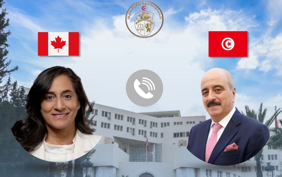 وزير الخارجية يتلقى مكالمة هاتفية من نظيرته الكندية