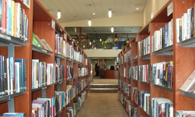 منوبة: برنامج متنوع في الأيام الوطنية للمطالعة والمعلومات بالمكتبة الجهوية وشبكة المكتبات العمومية والمتنقلة