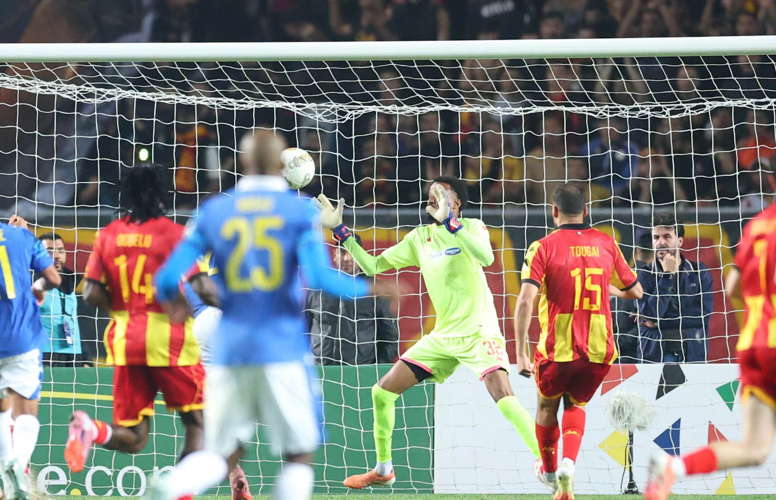 رابطة الابطال الافريقية - الترجي الرياضي ينهزم امام صانداونز 1-0 في اياب الدور نصف النهائي