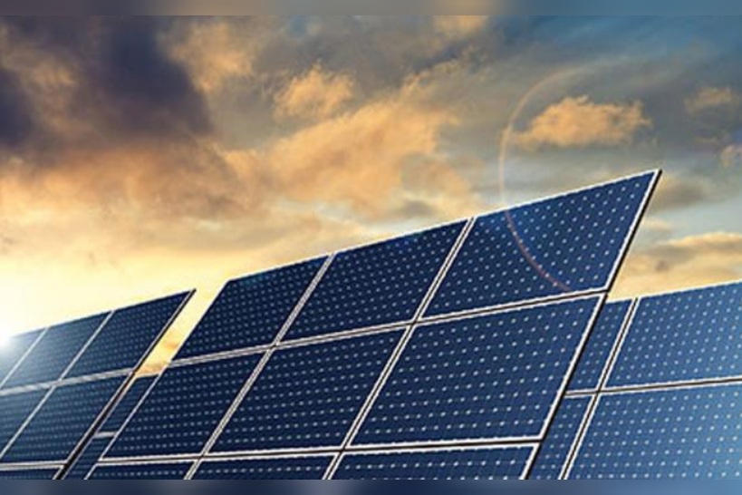 تدشين محطة إنتاج الكهرباء من الطاقة الشمسية الفولطاضوئية بقدرة 50 ميغاواط بتوزر.